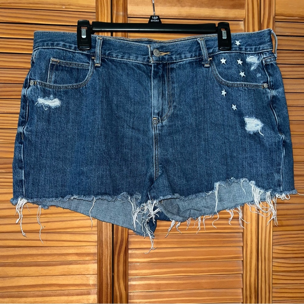 Old Navy Blue Denim Distressed Boyfriend Cut Off Star Jean Shorts Size 14